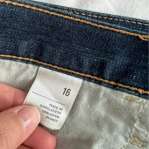 Old Navy Denim skirt size 16 - Picture 3 of 3